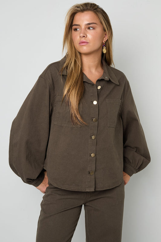 cowgirl-leopardenjeans-damen-street-elegant-model-wear-style