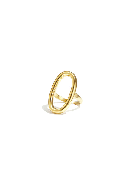 Statement-Ring oval und minimalistisch