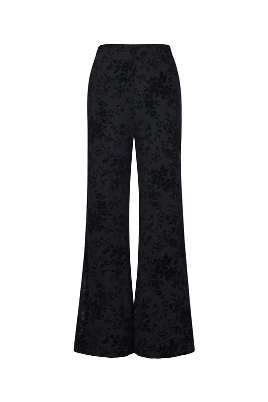 Mesh-Hose mit floralem Wildledermuster – passend zum Outfit
