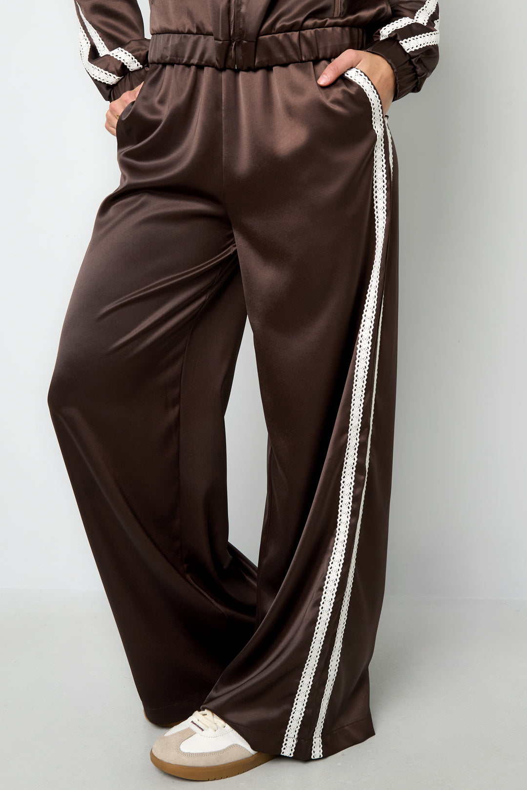 Gewebte Polyesterfaser Damen Gerade Hose Sportlich Farbkontrast