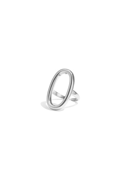 Statement-Ring oval und minimalistisch