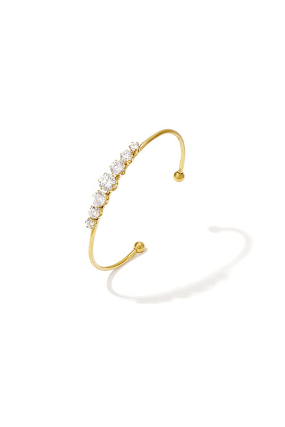 Armreifen aus Edelstahl, schlicht und elegant, aus der Serie „Damenschmuck“.
