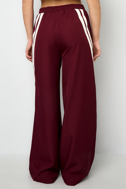 Gestreifte Hose