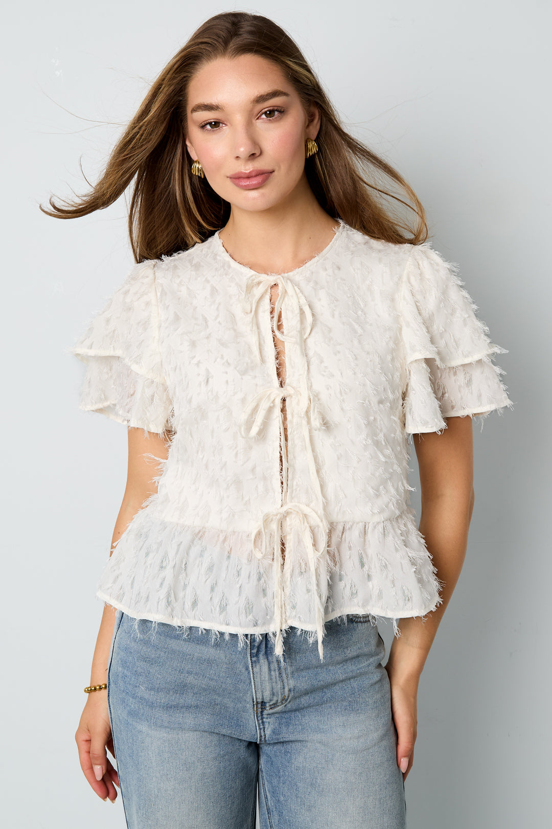 gewebtes-damen-kurzarm-oberteil-einfarbig-elegant