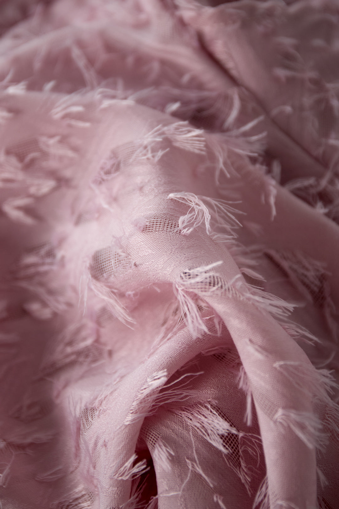 gewebtes-damen-kurzarm-oberteil-einfarbig-elegant-close-detail-fabric