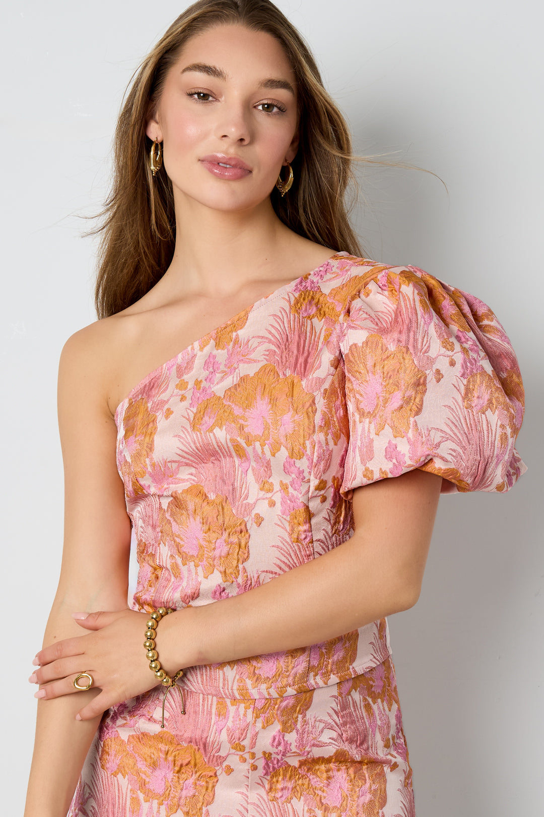 one-shoulder-damen-oberteil-blumen-gewebt-elegant