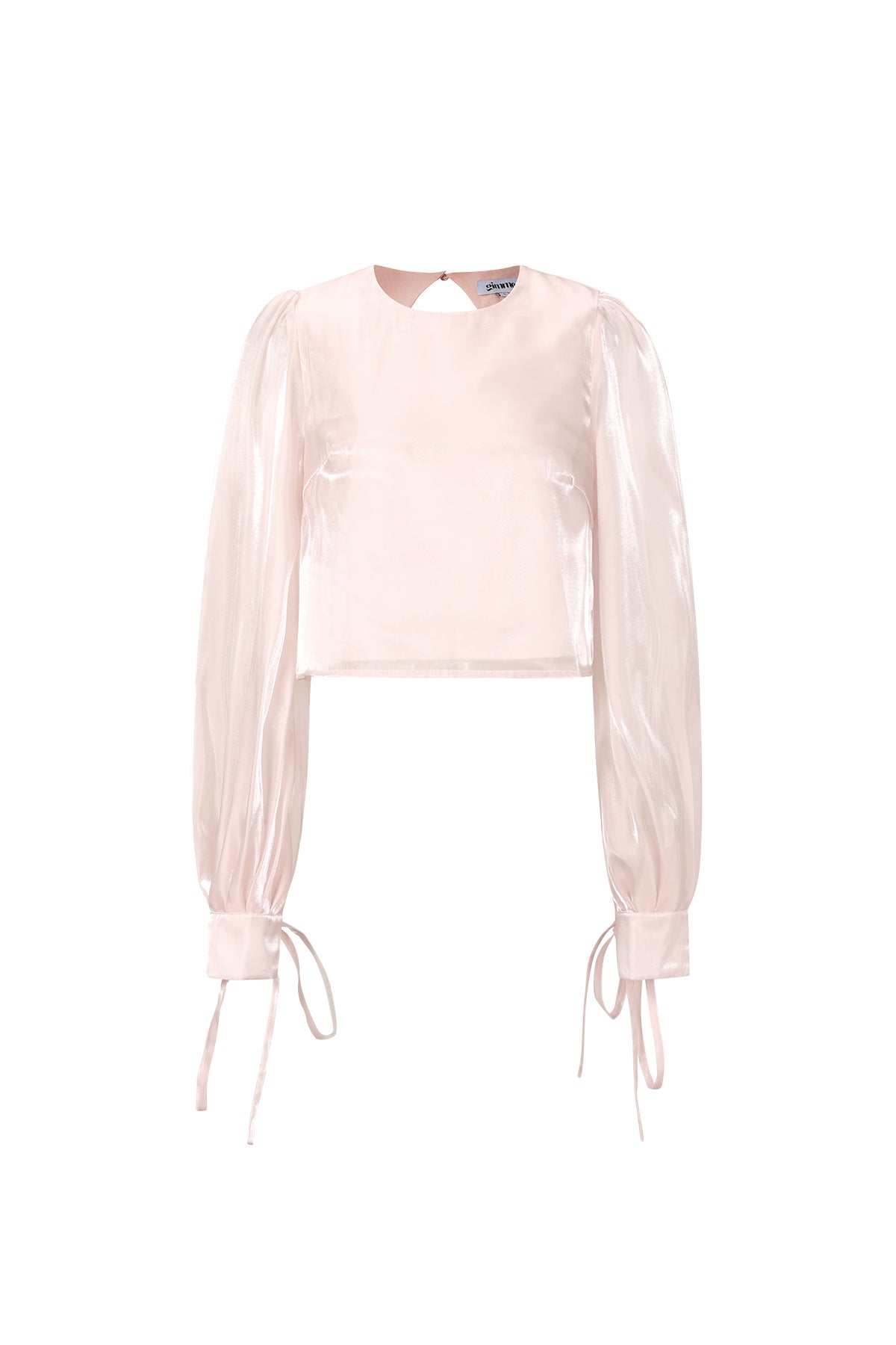 schimmernde-perlenbluse-damen-elegant-minimal-style-look