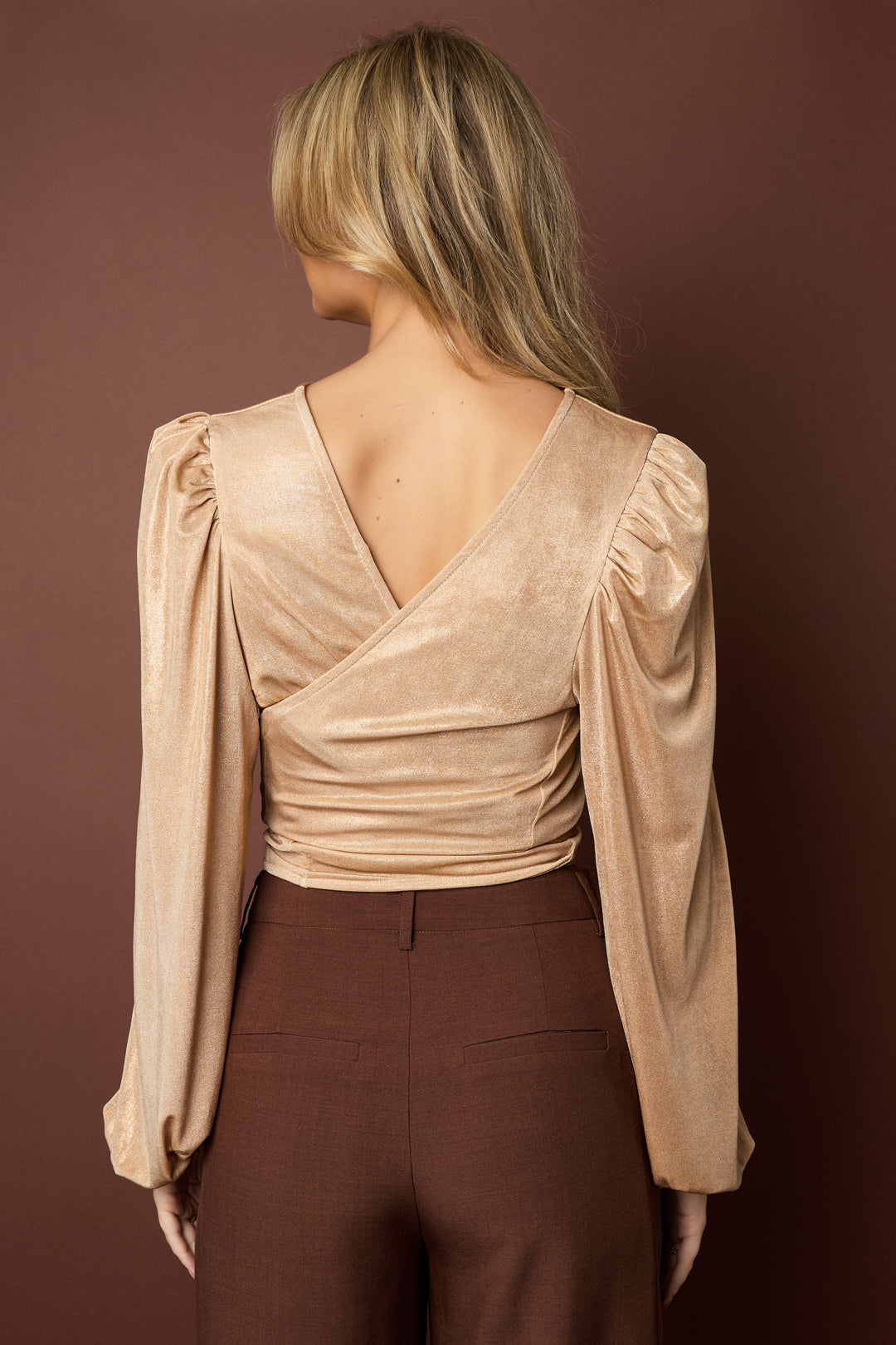 strick-damen-langarm-oberteil-einfarbig-elegant-minimal-style-look
