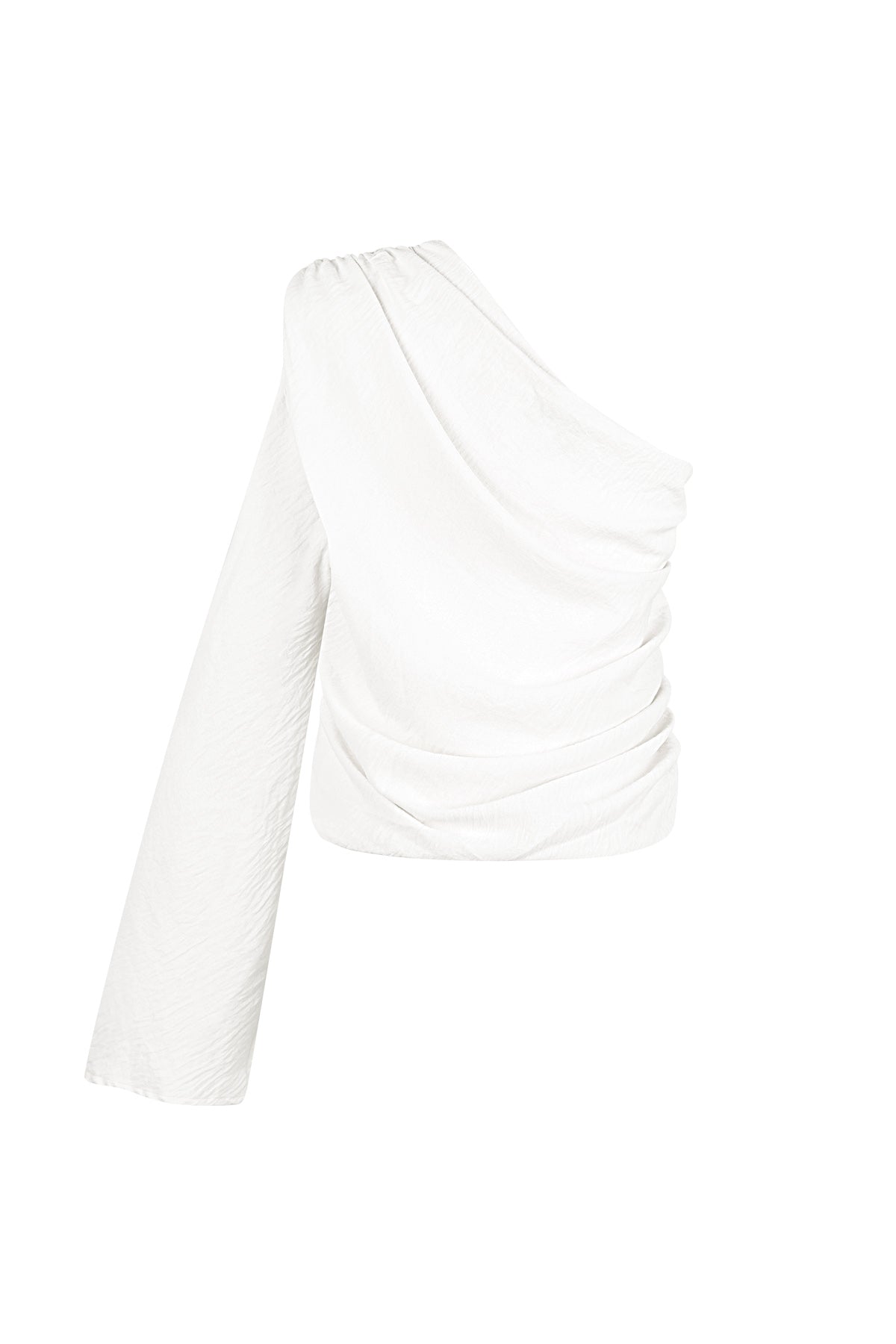asymmetrisches-damen-oberteil-outfit-inspiration