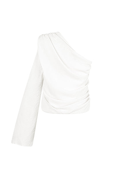 asymmetrisches-damen-oberteil-outfit-inspiration