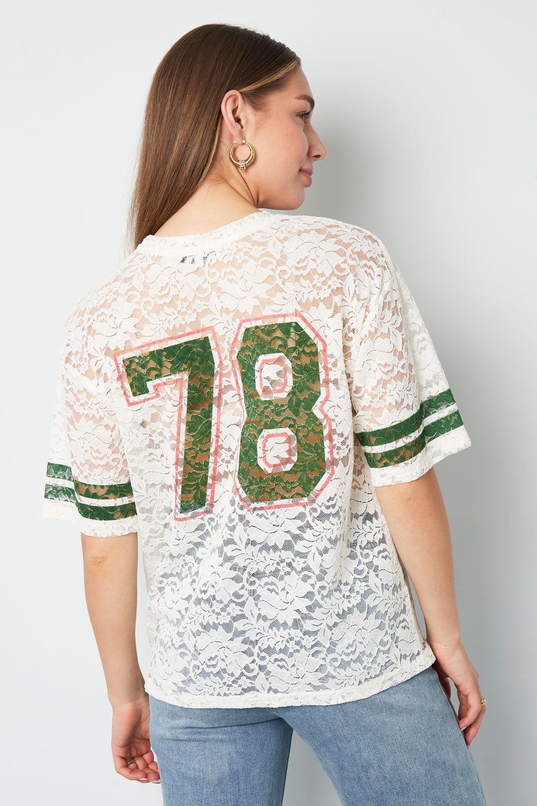 atmungsaktives-polyester-damen-t-shirt-detail