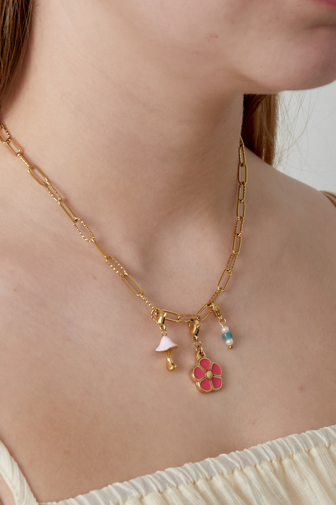 DIY Halskette mit Blumen