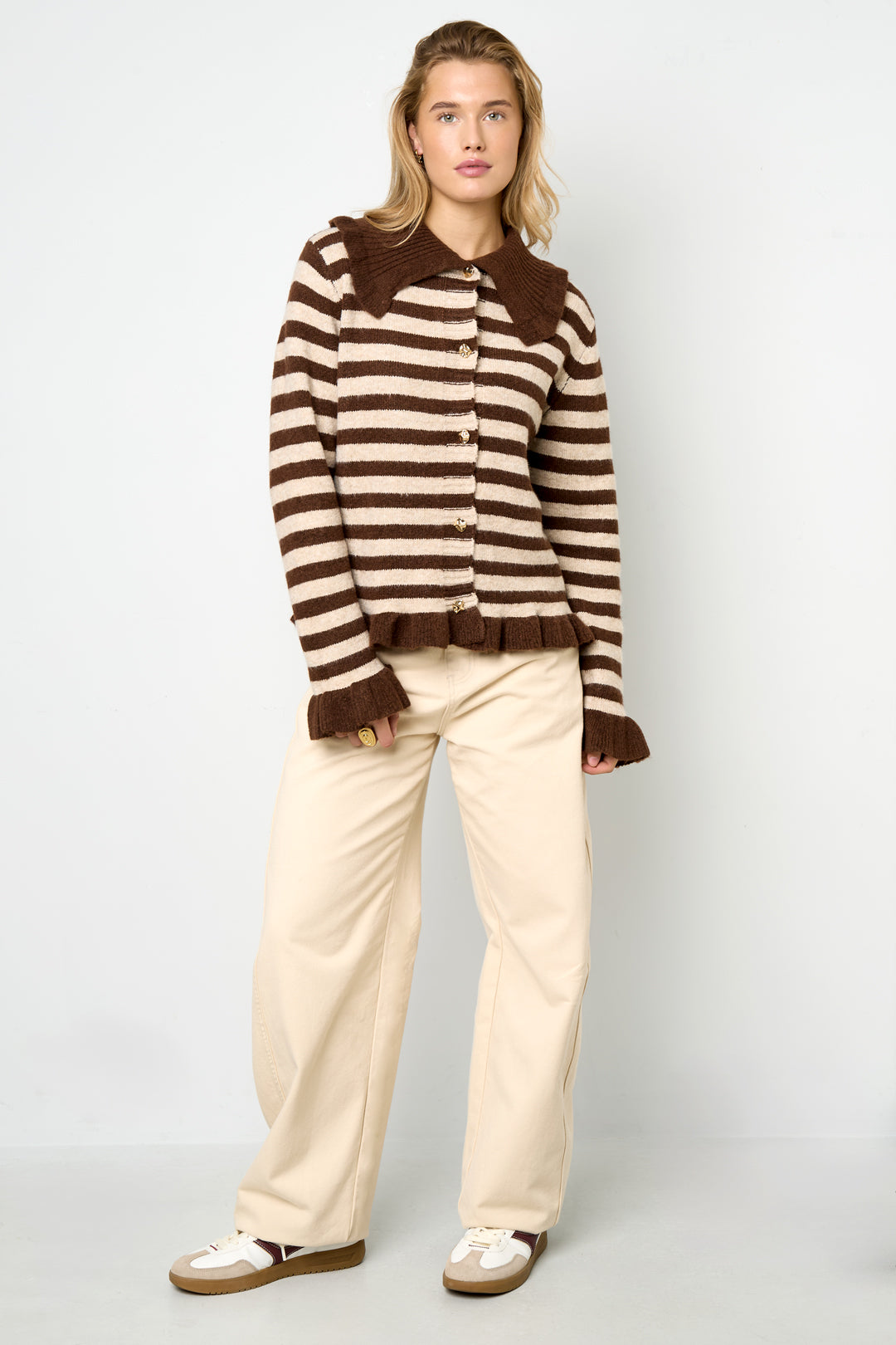 casual-cardigan-damen-streifen-strick-mode-alltag-fashion