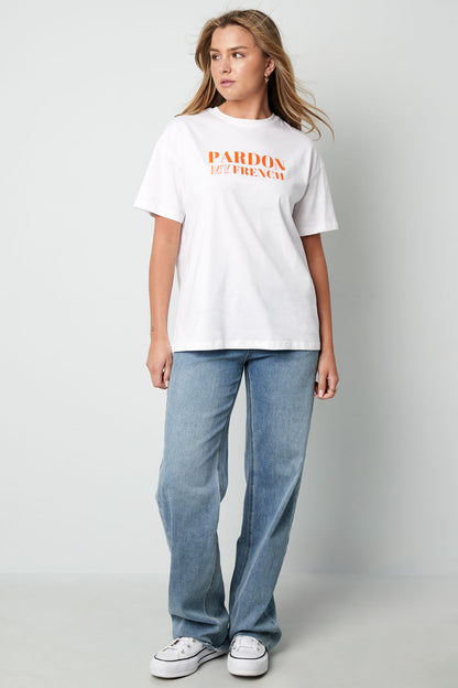 casual-letter-print-damen-t-shirt-detailaufnahme