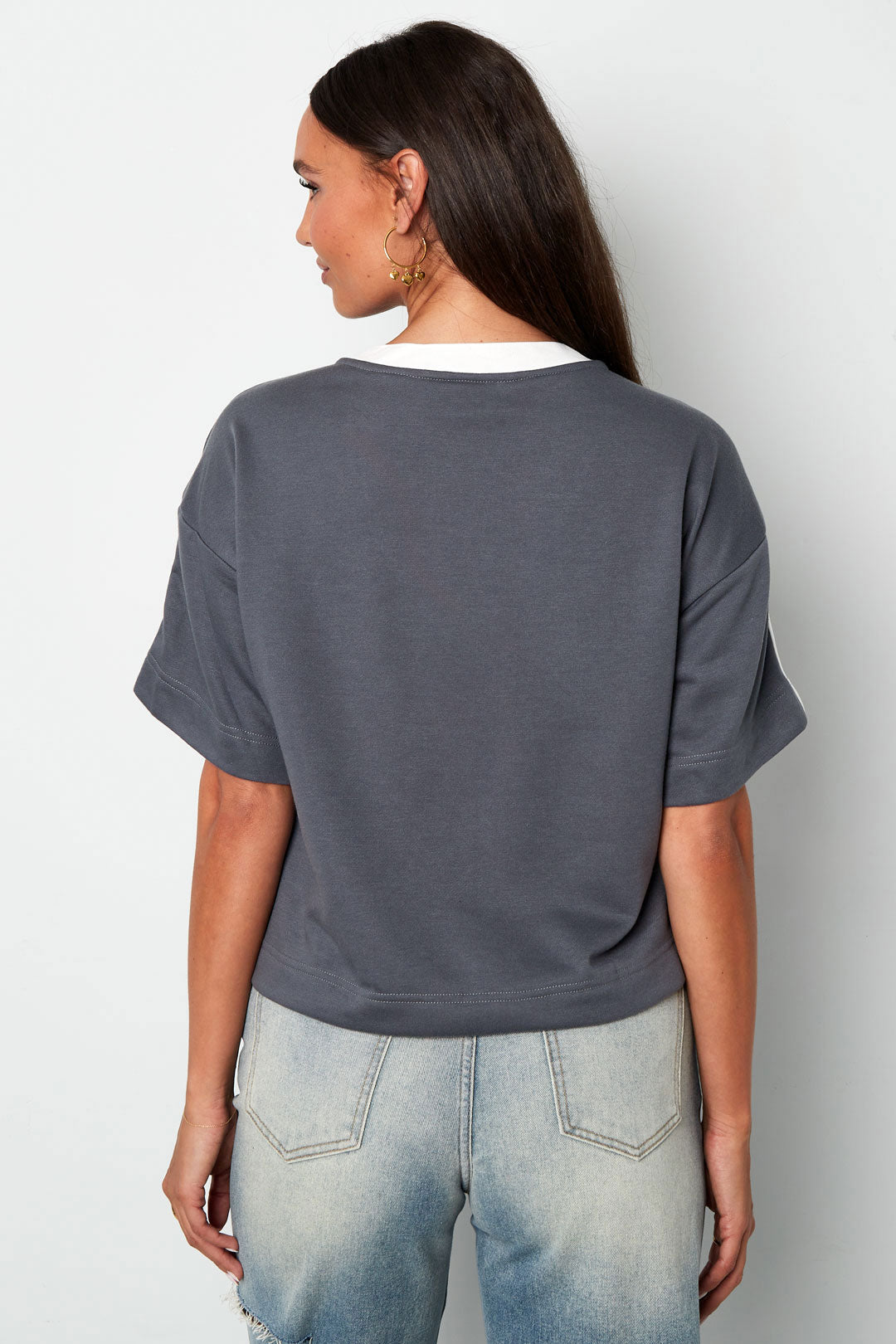 strick-damen-t-shirt-seitenansicht