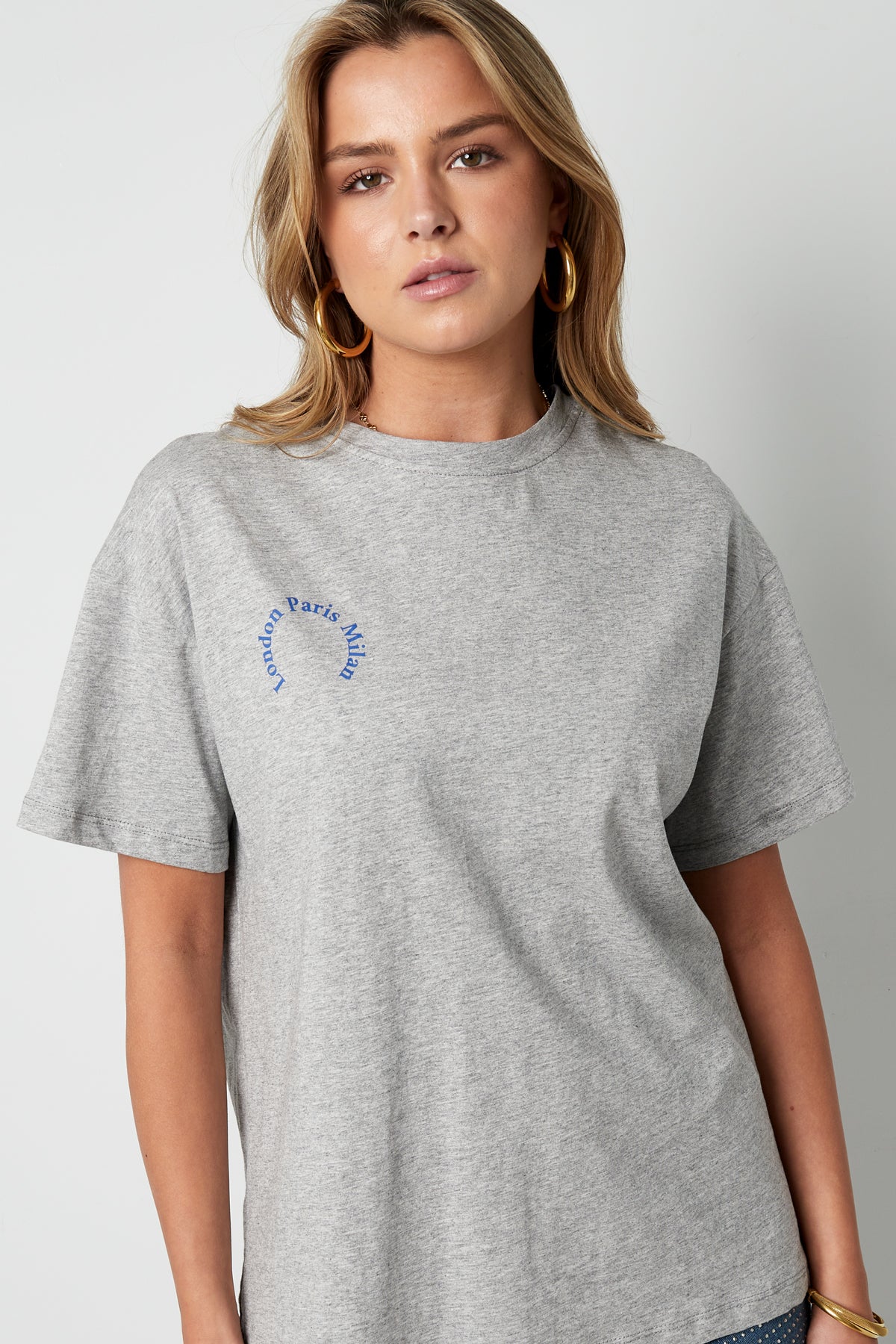 casual-letter-print-damen-t-shirt-vorderansicht