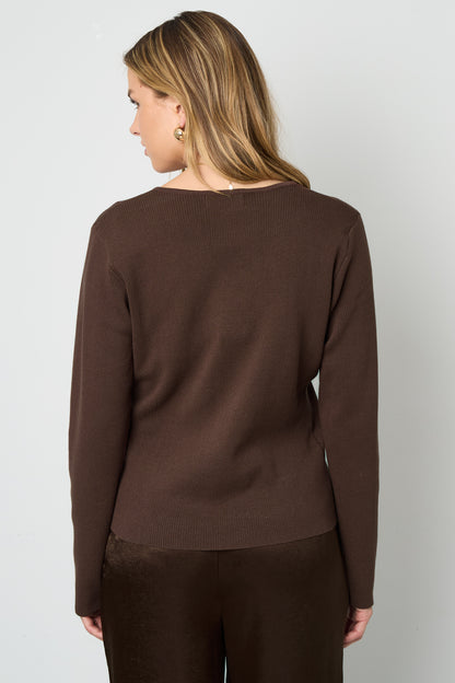 casual-strickjacke-damen-viskose-weicher-stoff-elegant-modern