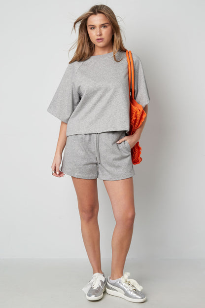 baumwollshirt-damen-am-model-casual-style