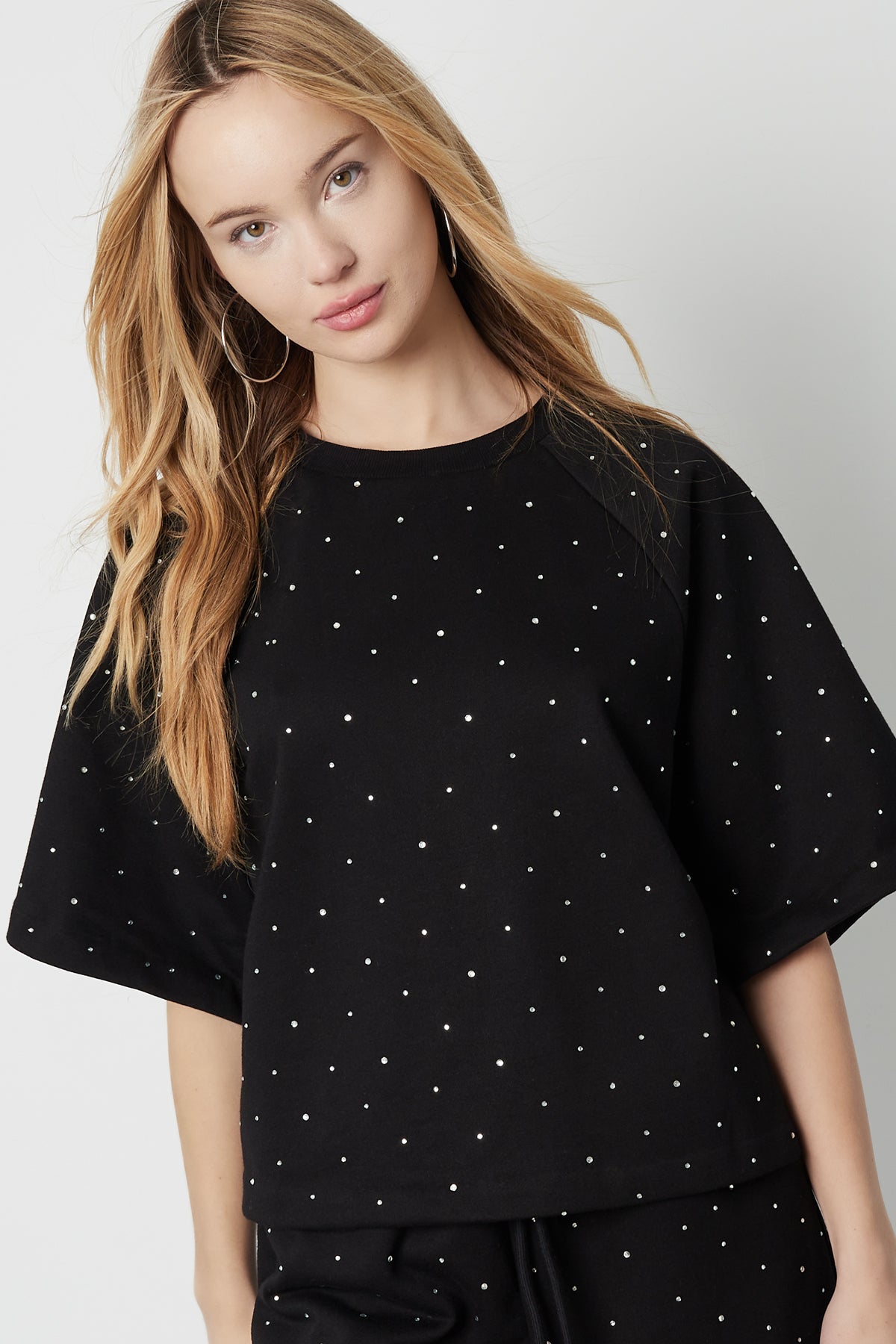 oversized-damen-t-shirt-studioaufnahme