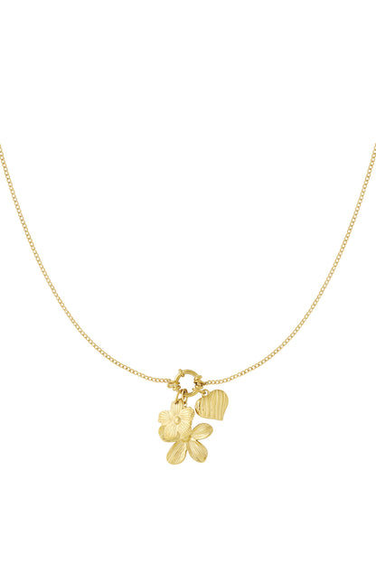 DIY-Halskette mit Blumen