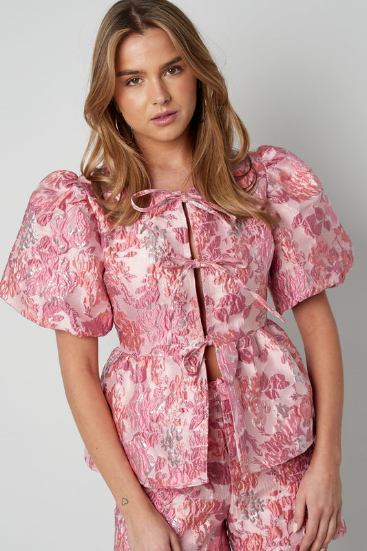 elegante-damen-bluse-kurzarm-floral-design-fashion-look