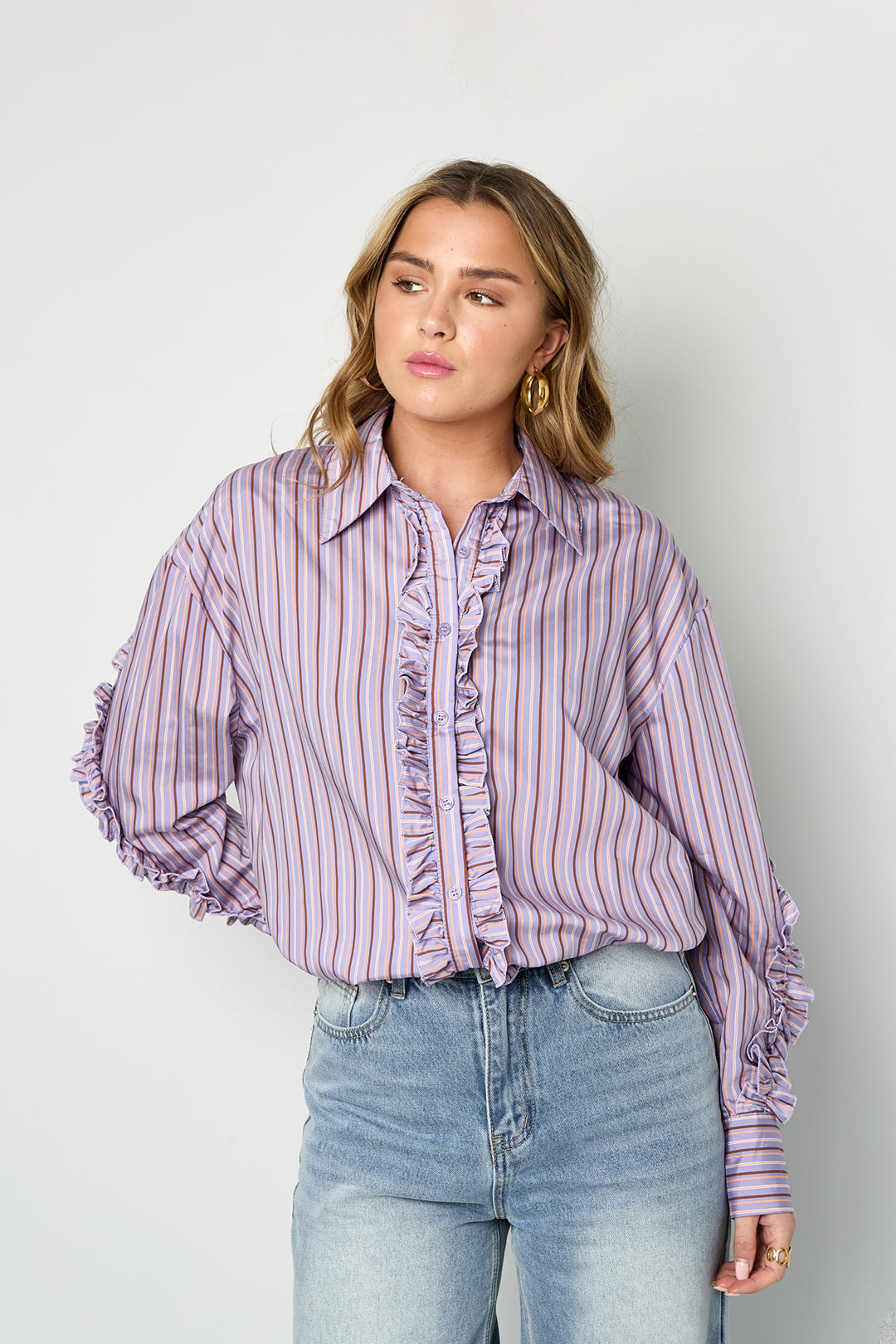 volan-rueschen-bluse-damen-vorderansicht