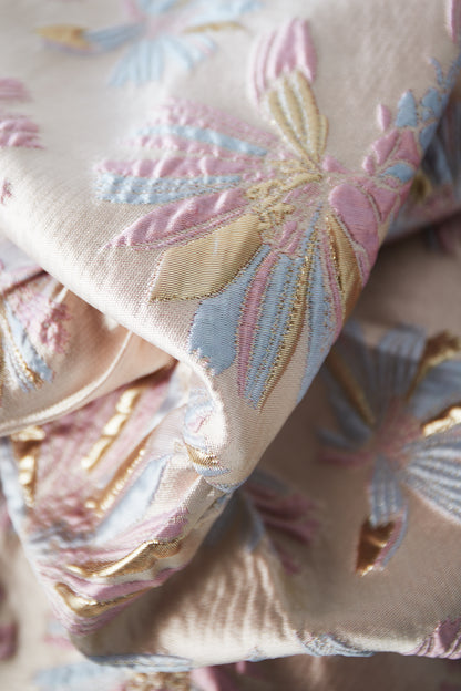 elegantes-floral-oberteil-damen-kurzarm-mode-fashion-look