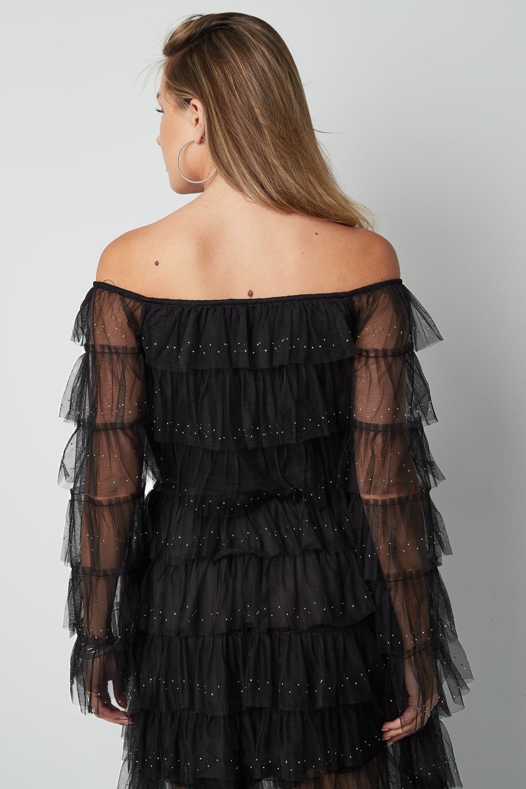 fruhling-sommer-damen-oberteil-leicht-elegant-mode-deutschland