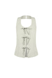 gewebtes-polyester-oberteil-damen-schleife-detail-aermellos-elegant-modern