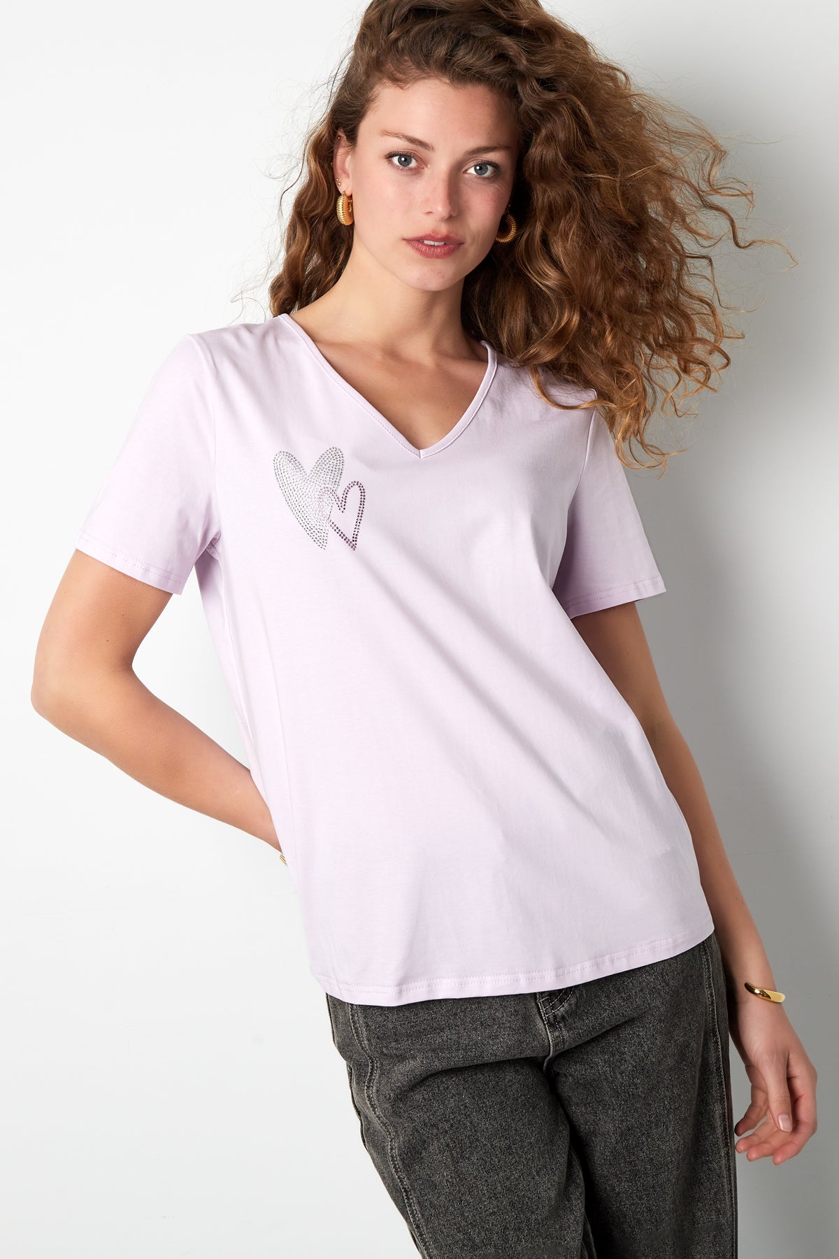 herz-stickerei-damen-t-shirt-vorderansicht