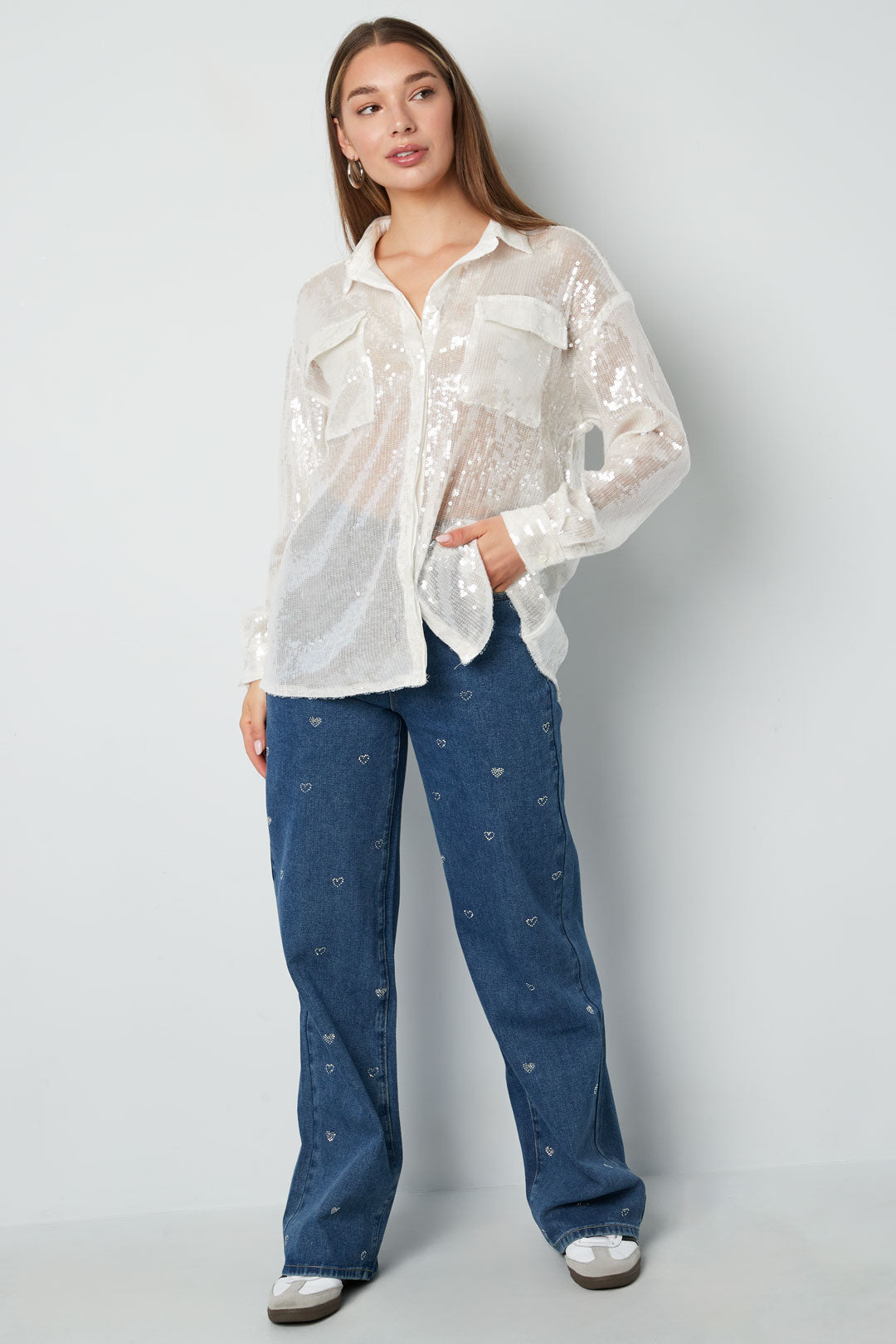 indigo-denim-jeans-damen-outfit