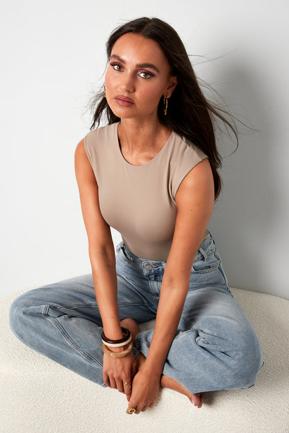 komfortabler-shapewear-bodysuit-damen