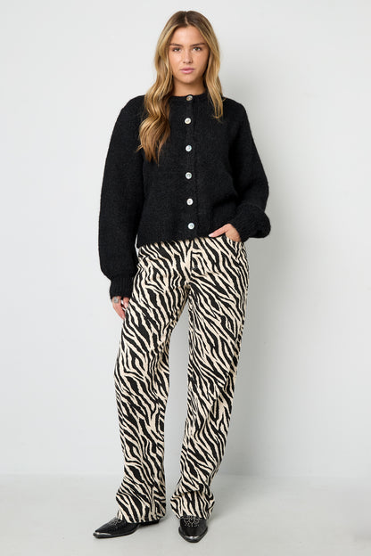 modern-casual-cardigan-damen