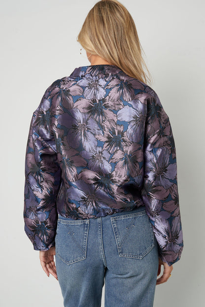 moderne-damen-jacke-blumenmuster-webstoff-elegant-casual