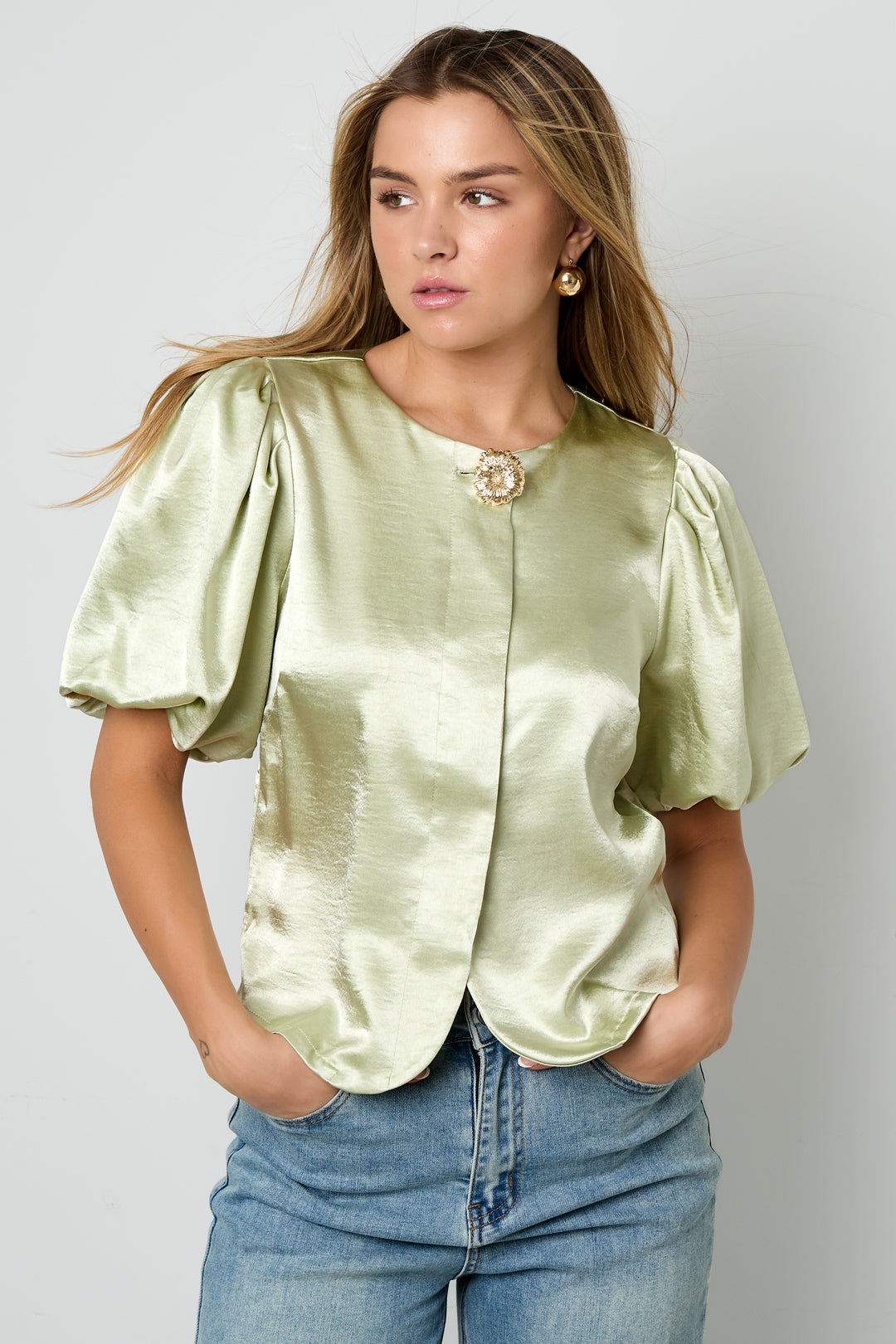 modernes-polyester-kurzarm-top-fashion-look
