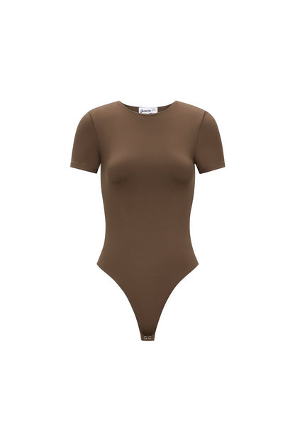 modernes-freizeit-t-shirt-fuer-damen