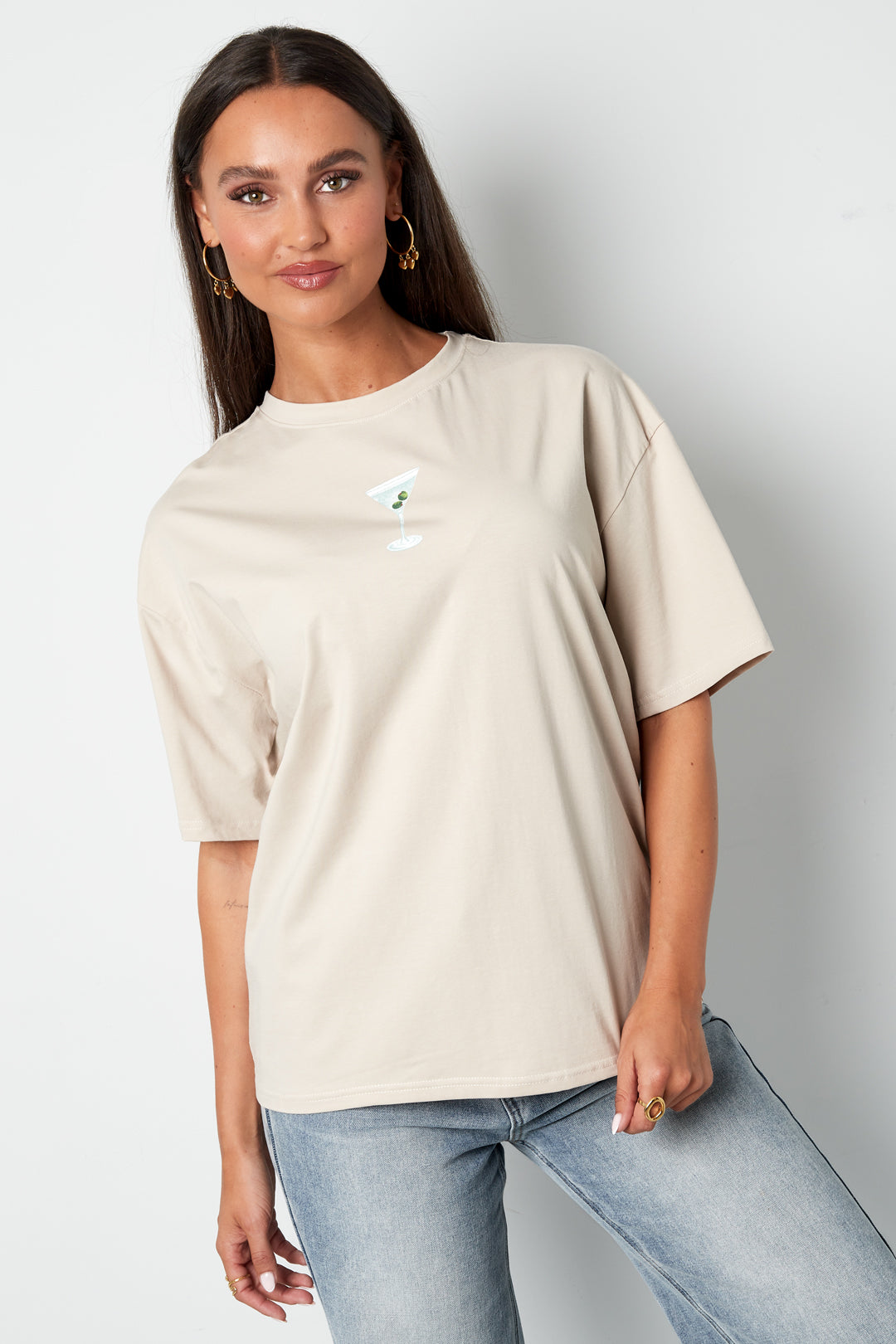 modernes-gestricktes-damen-t-shirt-fashion-look