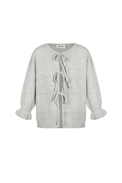 nylon-damen-kurzarm-oberteil-oversized-mit-schnuerung-frontansicht-modern