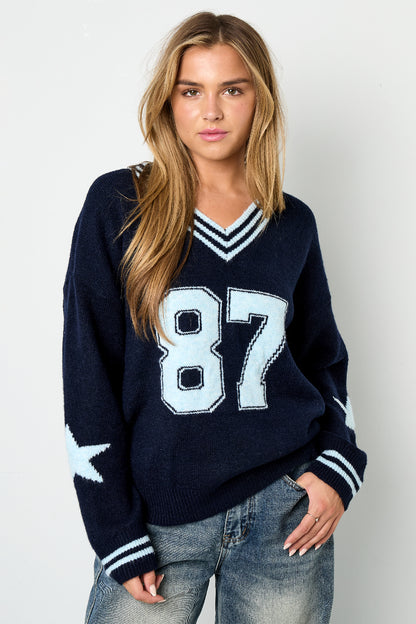 oversized-pullover-nr-87-vorderansicht