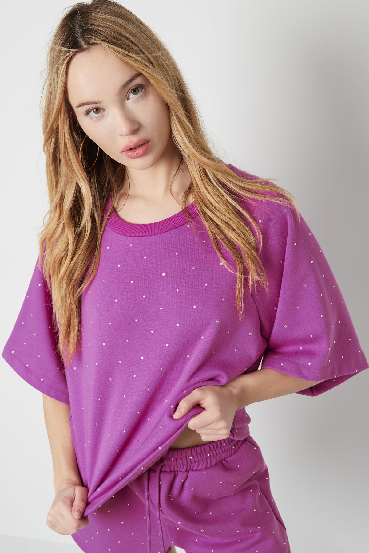sommerliches-damen-t-shirt-styling