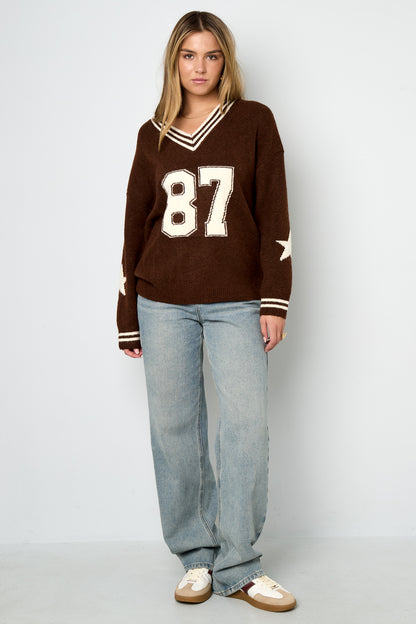 streetwear-pullover-nr-87-detailaufnahme