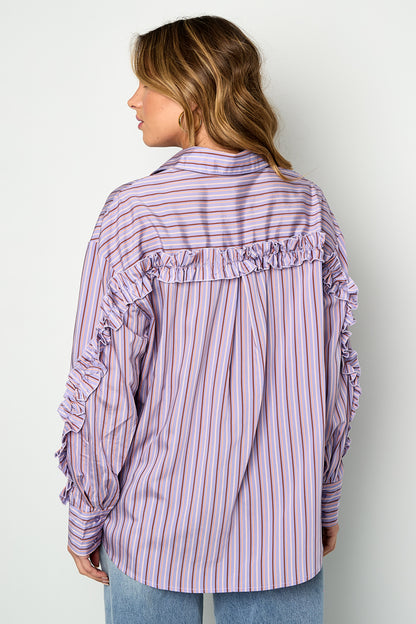 rueschen-damen-bluse-studioaufnahme