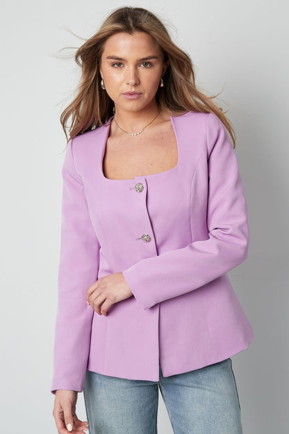 taillierter-blazer-damen-vorderansicht