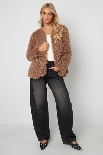 trendige-damen-jacke-einfarbig-elegant-stil-online-shop-fashion
