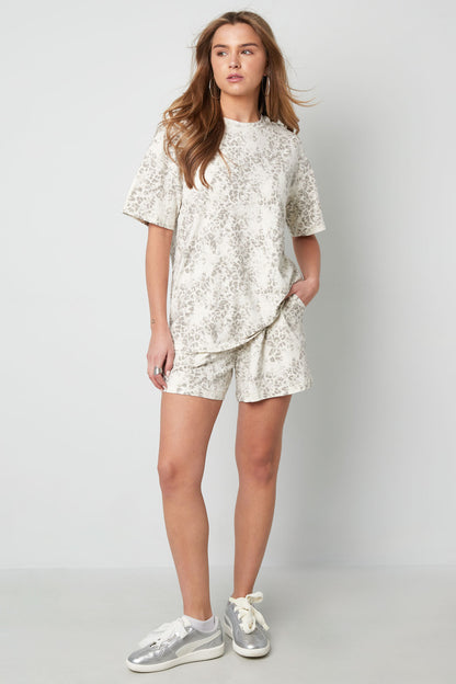 trendiges-leopard-damen-tshirt-fashion
